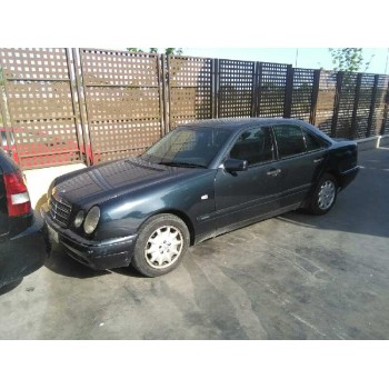 mercedes-benz clase e (w210) berlina diesel del año 2002