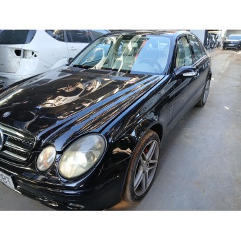 mercedes-benz clase e (w211) del año 2004