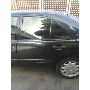 mercedes-benz clase e (w210) berlina diesel del año 2002