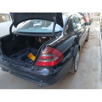 mercedes-benz clase e (w211) del año 2004
