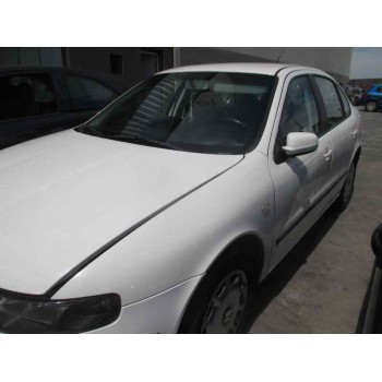seat toledo (1m2) del año 2000