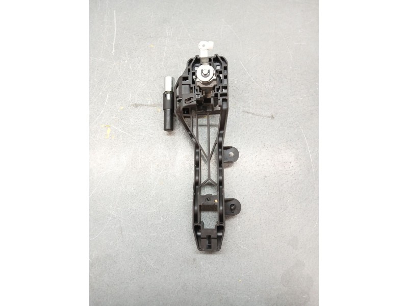 Recambio de maneta exterior delantera izquierda para mg zs luxury referencia OEM IAM   