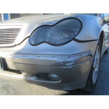 mercedes-benz clase c (w203) berlina del año 2002