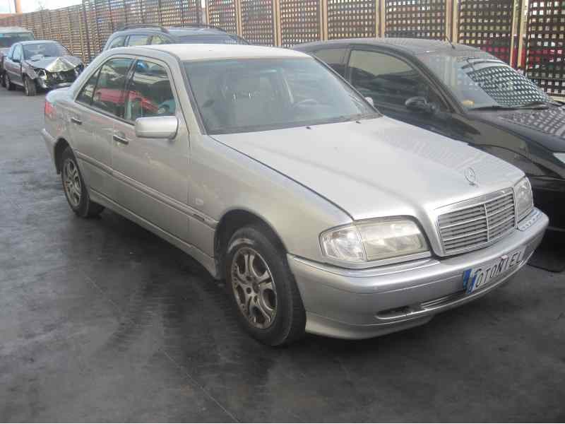 MERCEDES-BENZ CLASE C (W202) BERLINA