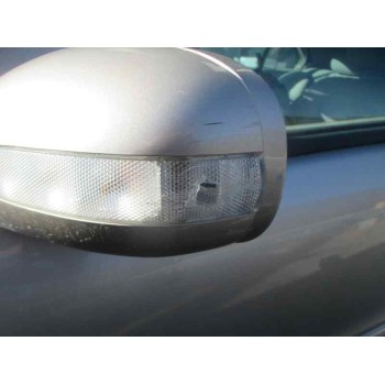 mercedes-benz clase c (w203) berlina del año 2002