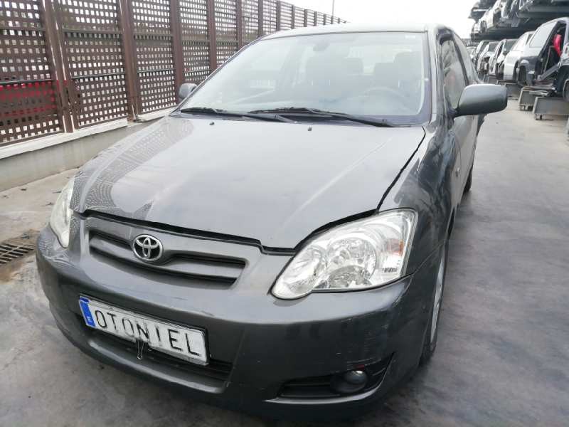 toyota corolla (e12) del año 2006