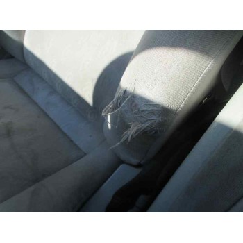 mercedes-benz clase c (w203) berlina del año 2002