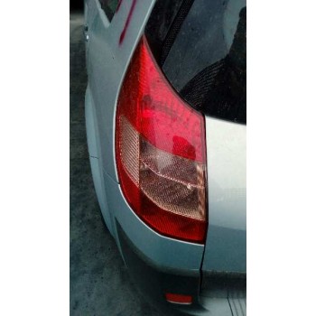 renault grand scenic del año 2004