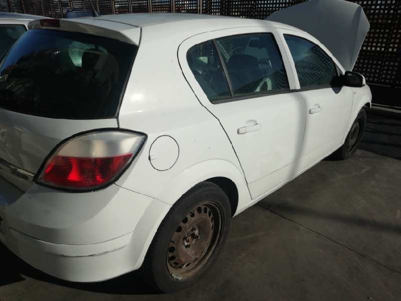 OPEL ASTRA H BERLINA