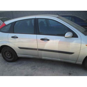 ford focus berlina (cak) del año 2003