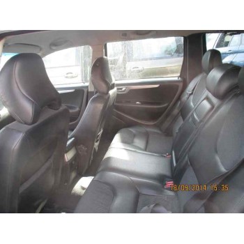 volvo xc70 del año 2004