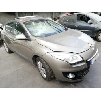 renault megane iii berlina 5 p del año 2013
