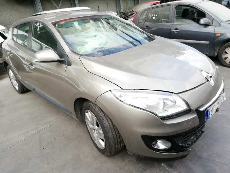 RENAULT MEGANE III BERLINA 5 P