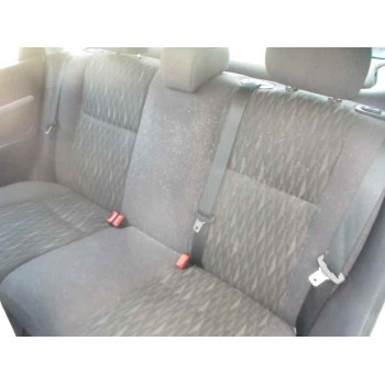 ford focus berlina (cak) del año 2003