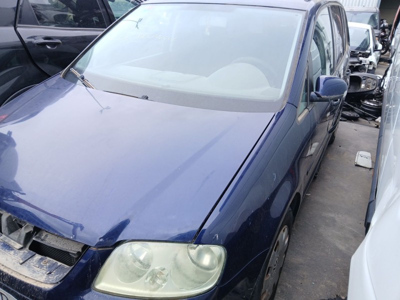 VOLKSWAGEN TOURAN (1T1, 1T2)