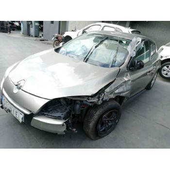 renault megane iii berlina 5 p del año 2013