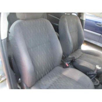 ford focus berlina (cak) del año 2003