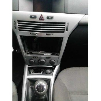 opel astra gtc del año 2005