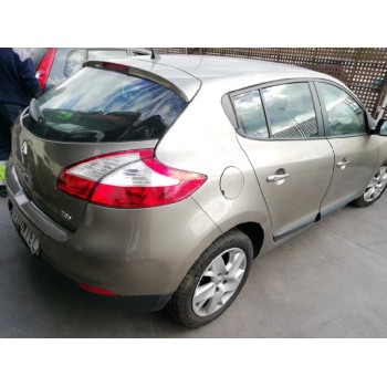 renault megane iii berlina 5 p del año 2013