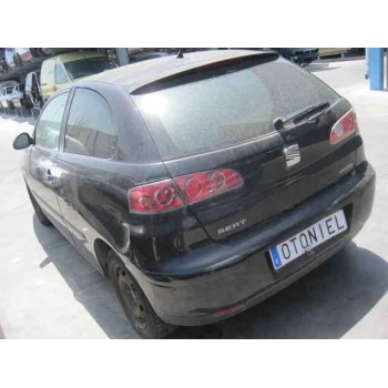 seat ibiza (6l1) del año 2002