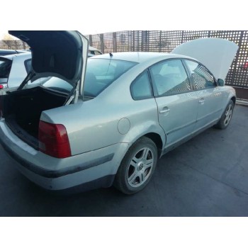 volkswagen passat berlina (3b2) del año 2000