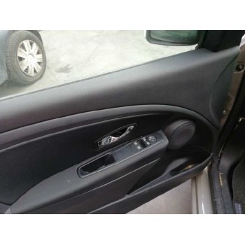 renault megane iii berlina 5 p del año 2013