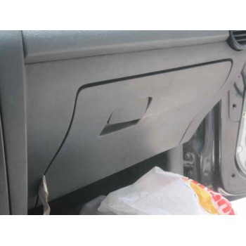 seat ibiza (6l1) del año 2002