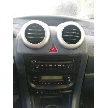 peugeot 1007 del año 2005