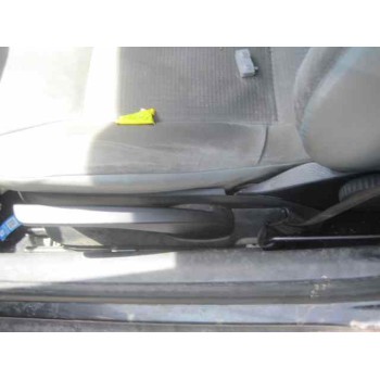 seat ibiza (6l1) del año 2002