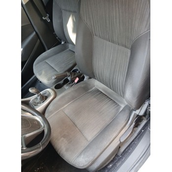 opel astra j (p10) del año 2010