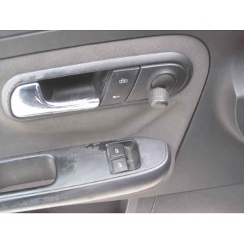 seat ibiza (6l1) del año 2004