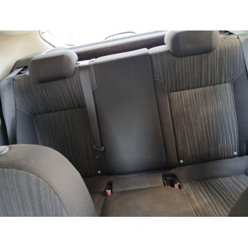 opel astra j (p10) del año 2010