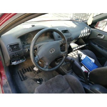 toyota corolla familiar (e11) del año 2000