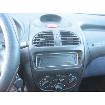 peugeot 206 berlina del año 1999