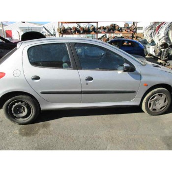 peugeot 206 berlina del año 1999