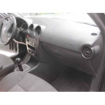 seat ibiza (6l1) del año 2004