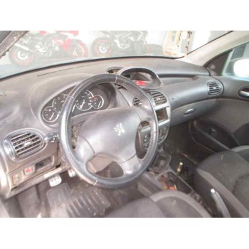 peugeot 206 berlina del año 2006