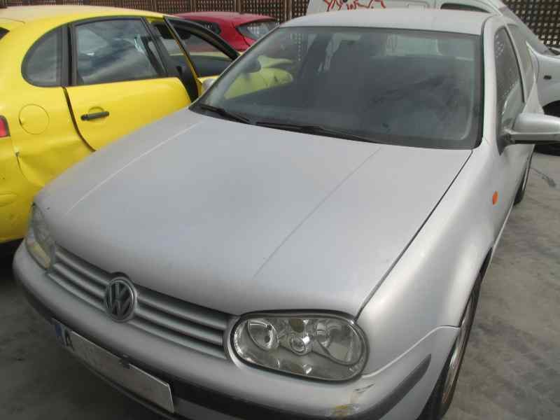 VOLKSWAGEN GOLF IV BERLINA (1J1)
