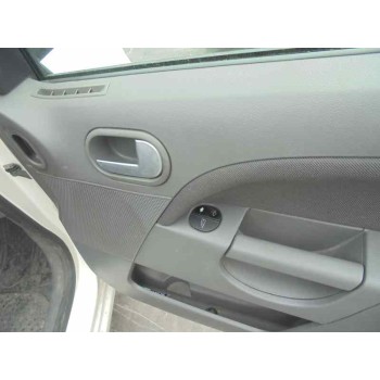 ford fiesta (cbk) del año 2003