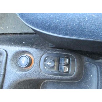 peugeot 206 berlina del año 1999