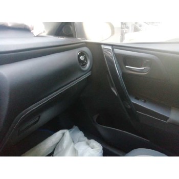 toyota auris touring sports (e18) del año 2016