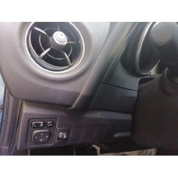 toyota auris touring sports (e18) del año 2016