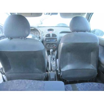 peugeot 206 berlina del año 1999