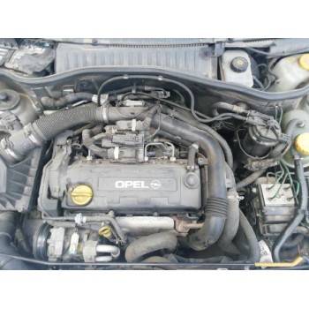 opel corsa c del año 2002