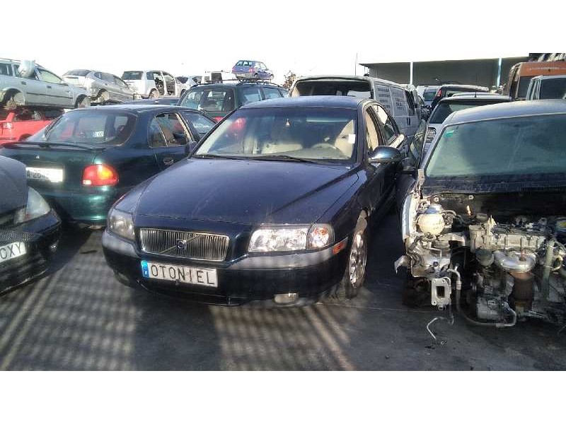 VOLVO S80 BERLINA