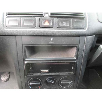 volkswagen golf iv berlina (1j1) del año 1998