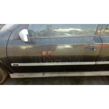 opel astra g berlina del año 2001