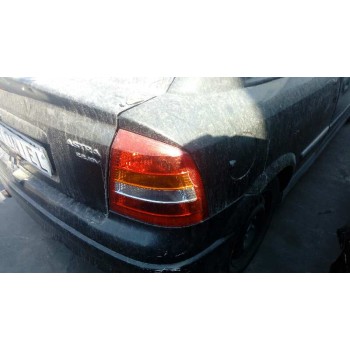 opel astra g berlina del año 2001