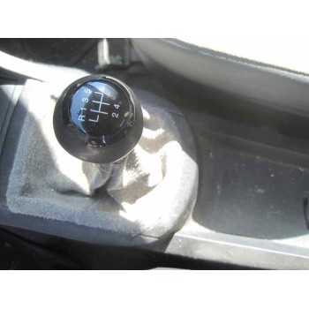 seat ibiza (6l1) del año 2002