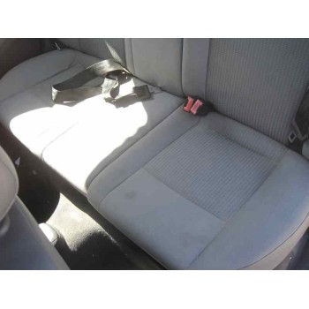 seat ibiza (6l1) del año 2002